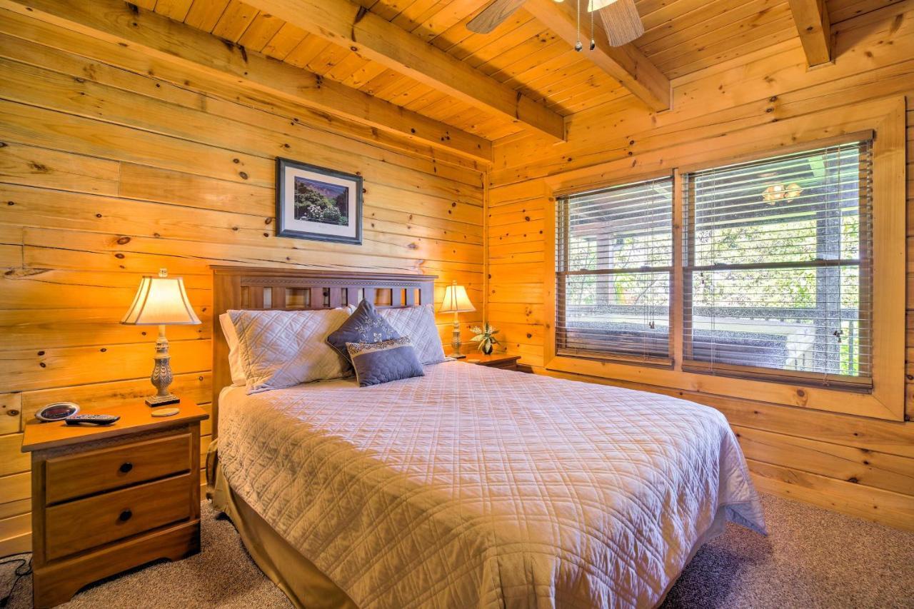 Sevierville Retreat Private Hot Tub And Lake Views! Bagian luar foto